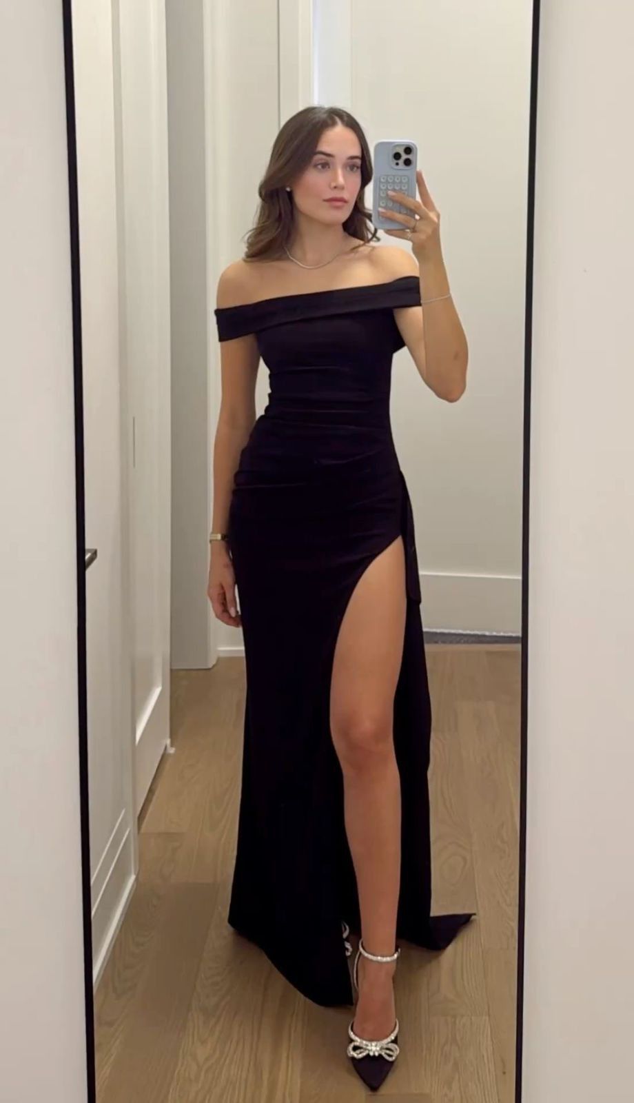 Long vs Short Dresses: Choosing the Best Prom Style - Maison Elara