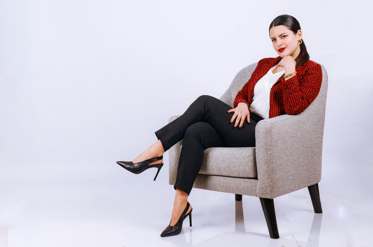 How to Create an Elegant Outfit with Simple Basics