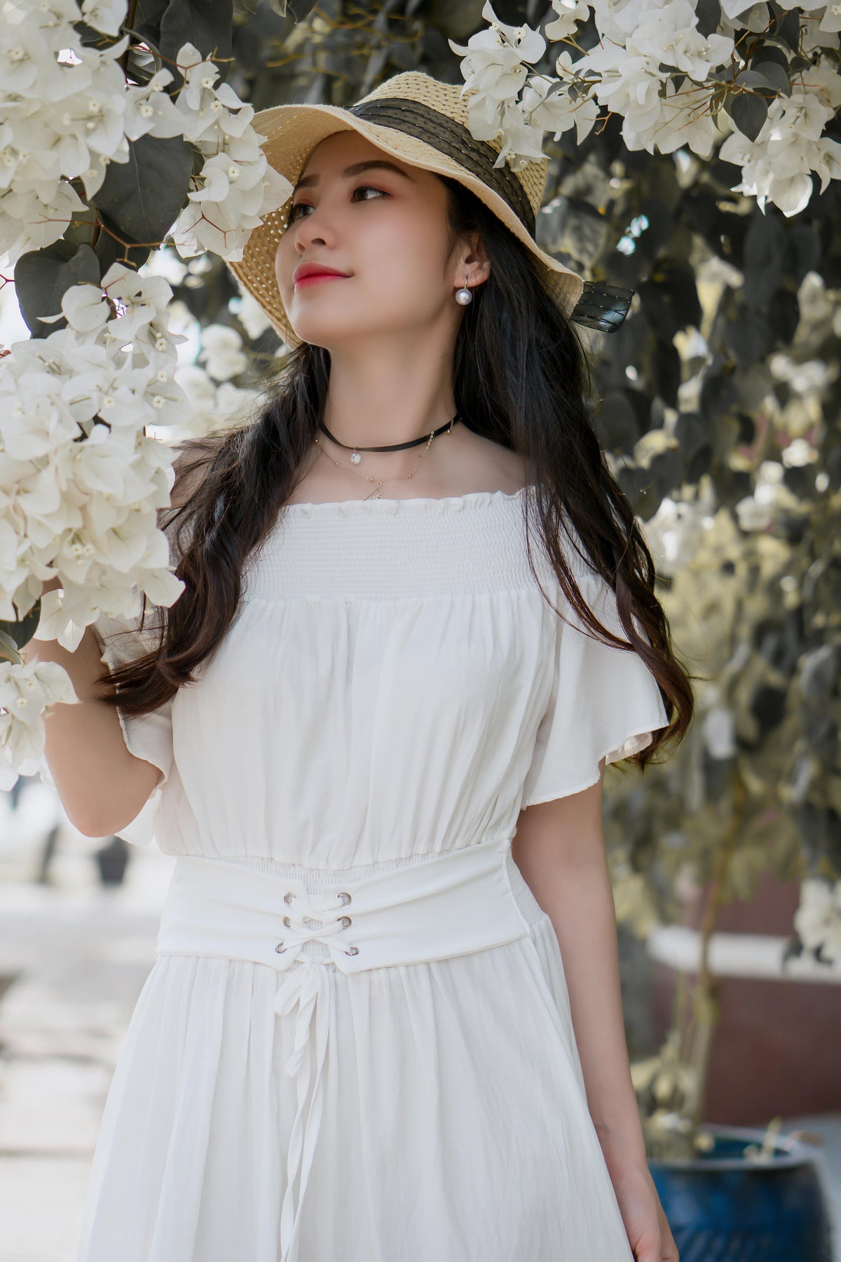 The Most Flattering Necklines for Summer Dresses: A Complete Guide