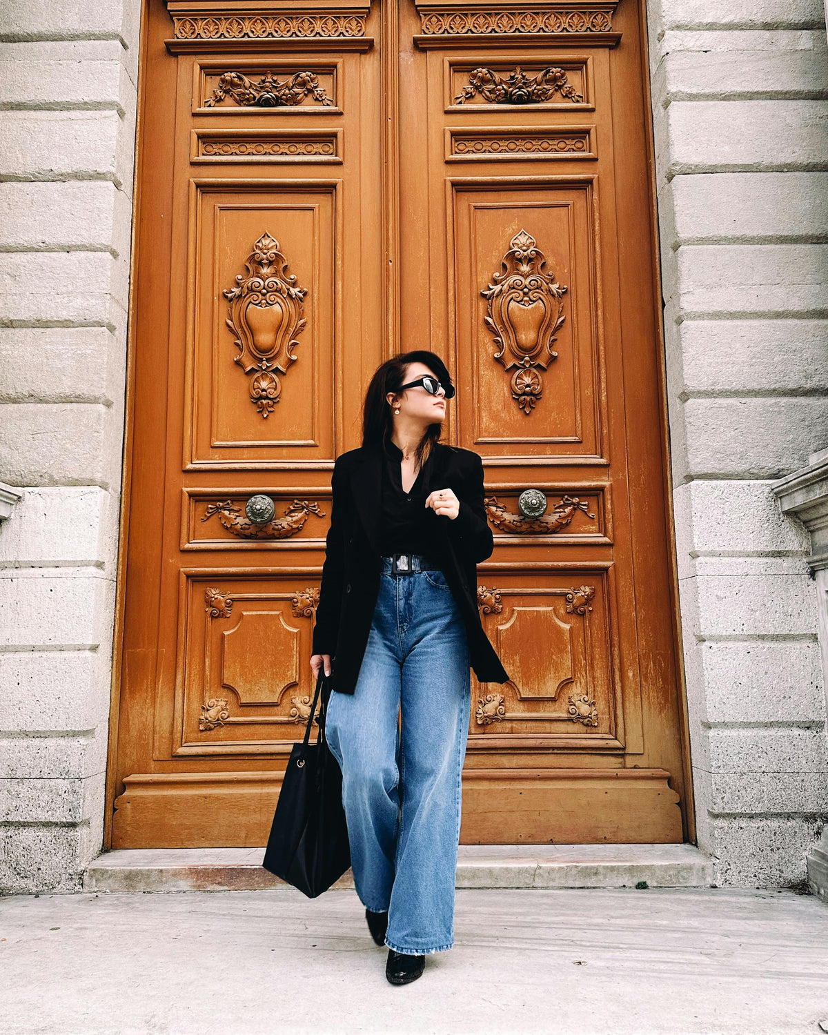 The Essential Basics Every Woman Should Own in 2025