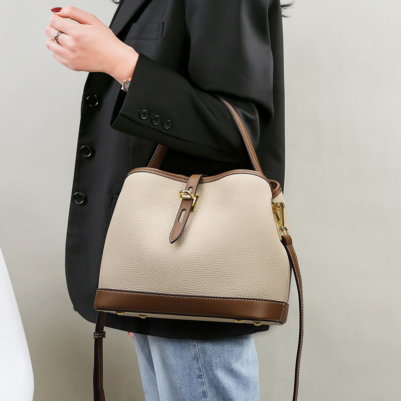 CÉLINE CONTRAST TOTE