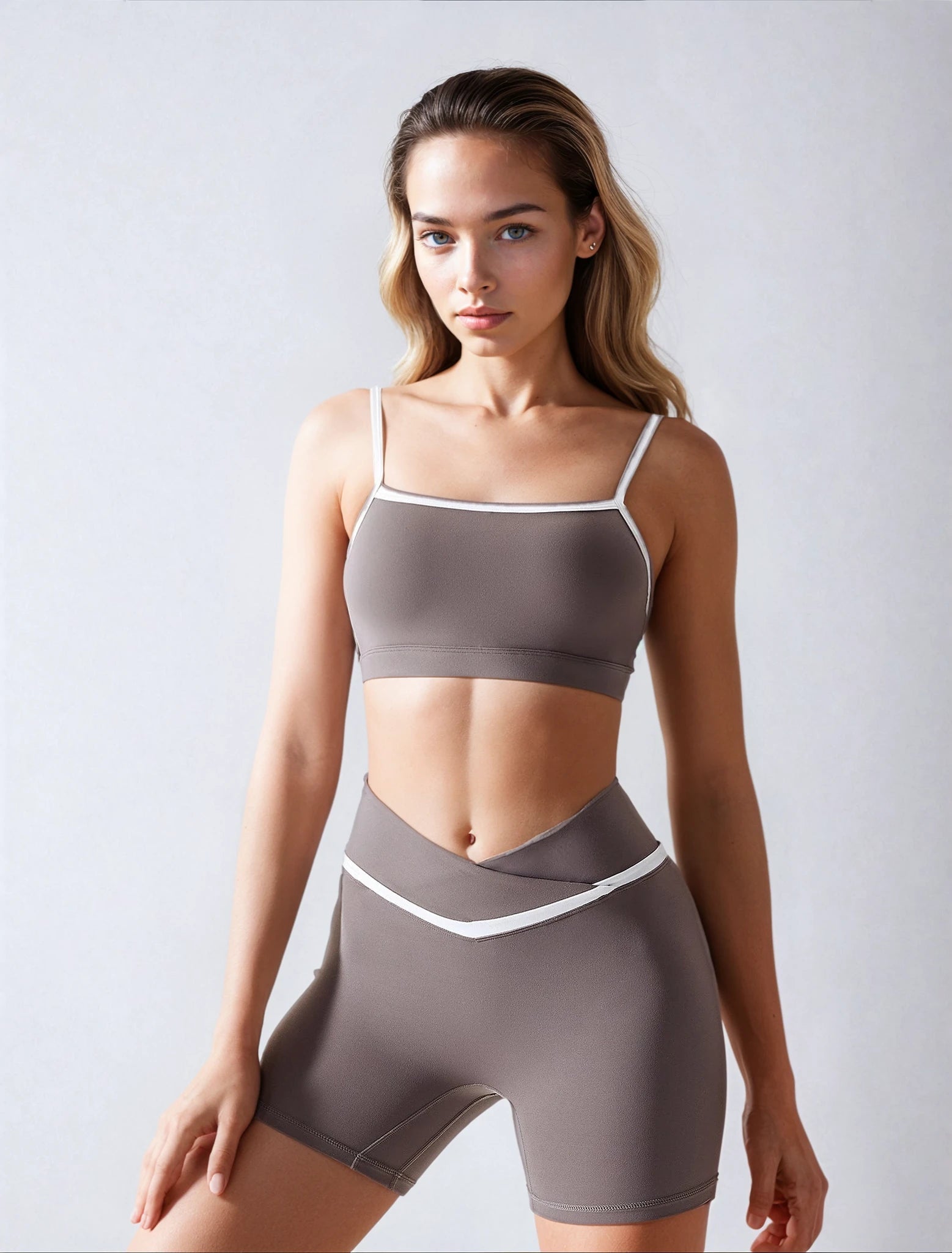NOÉMIE MOVE SET (Top + Leggings / Shorts) - Maison Elara